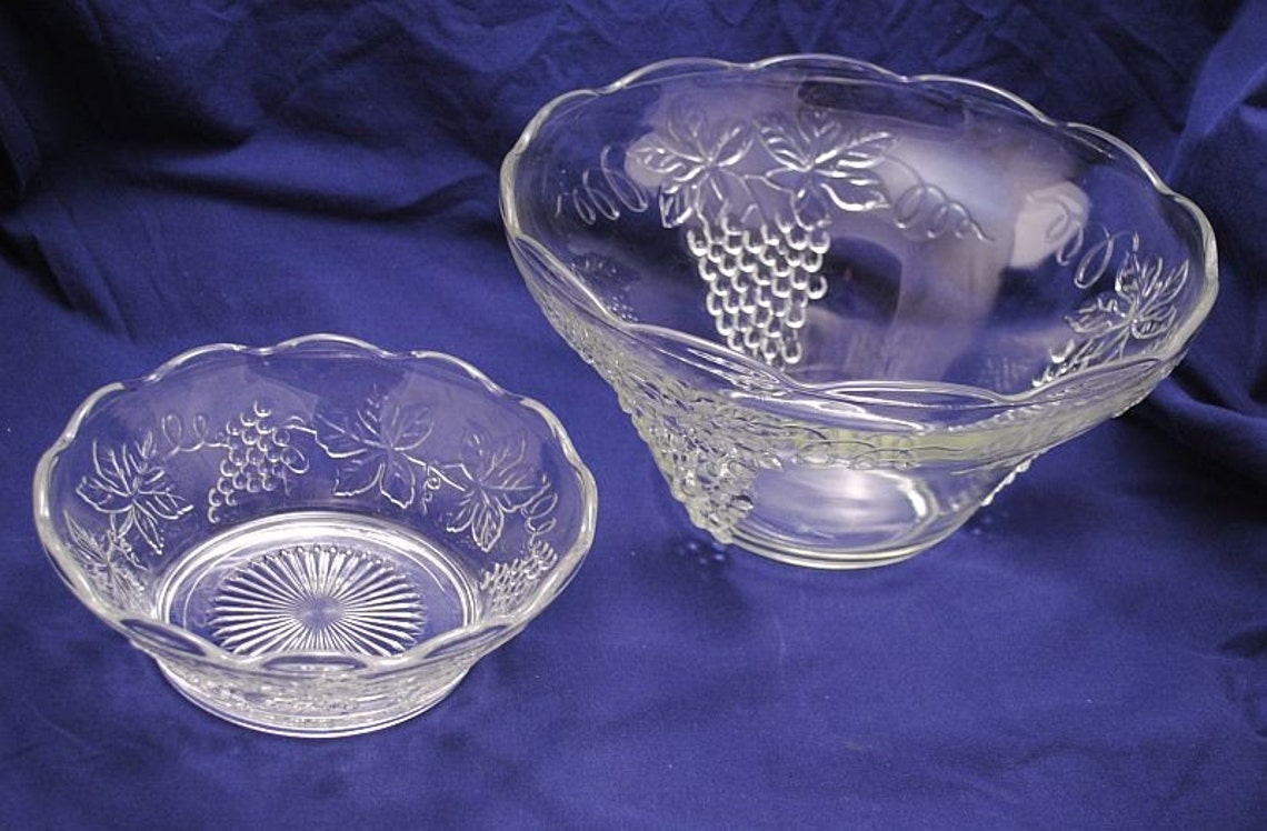 Vintage Punch Bowl Set Anchor Hocking Glass Grapes and leaves Etsy