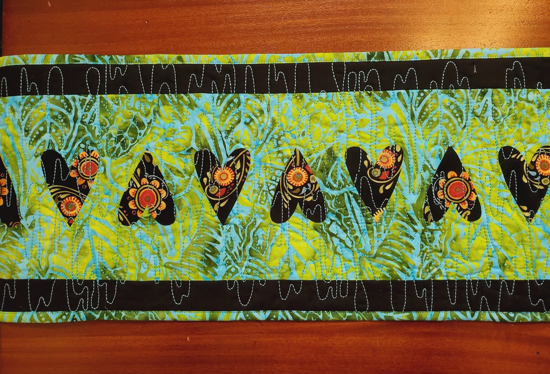 Quilted Table Runner Art Quilt Modern Wall Hanging Etsy