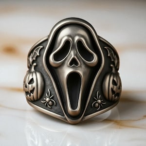 Scream Silver Ring, 925 Sterling Handmade Halloween Signet Ring with Pumpkin Bat and Spider, Gothic Horror Statement Jewelry for Men