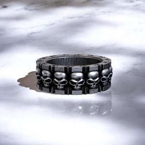 Skull Band Ring 925 Sterling Silver, Macabre Statement Jewelry, Engraved Skull Silver Gothic Band Ring For Men, Vintage Goth Wedding Ring