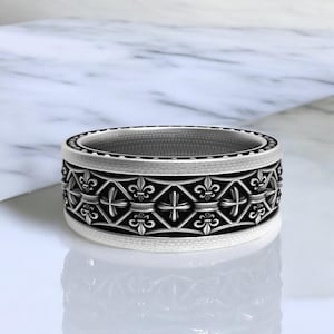 Fleur de Lis Motif Ring, Silver Men&#39;s Ring, Historical Symbol, French Symbol, Royal Symbol, 925 Sterling Silver, Hand Made, Special Design