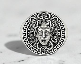 Sterling Silver Medusa Signet Ring – Greek Mythology Statement Jewelry