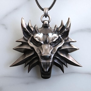 Wolf Witcher Medallion Necklace, Sterling Silver Wolf Head Pendant, Fantasy Hunter Jewelry, Beast Amulet, Mythological Wolf Gift