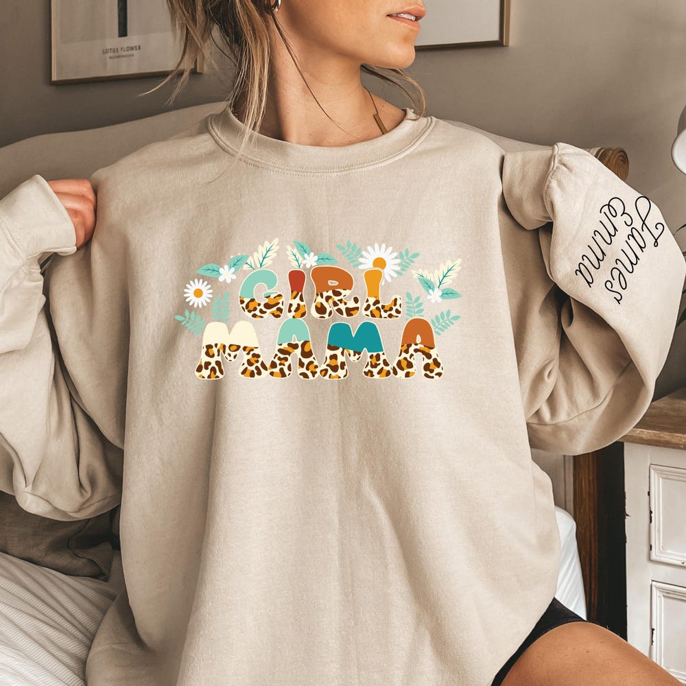 Personalized Mama T-Shirt, Mother'S Day Named T-Shirt, Unique Gift For Mom, Personalized Leopard Print Mama T-Shirt, Mother'S Day Gift"