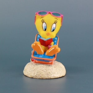Extremely Rare! Vintage Tweety Bird Big Statue. Comes in the Extremely Rare! Vintage Tweety Bird Big Statue. Comes in the