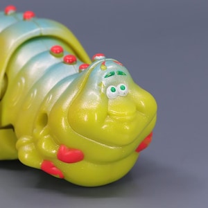 Heimlich caterpillar - Etsy 日本