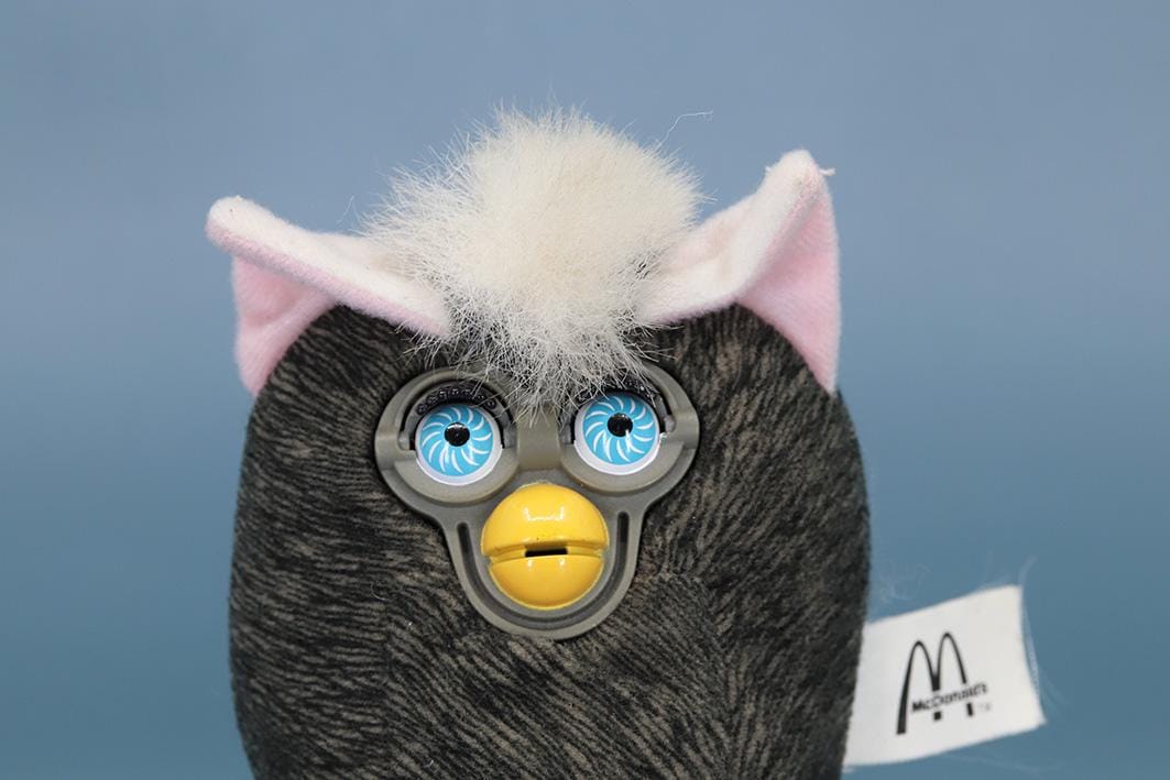 Vintage 2000 Mcdonalds Furby Plush Toy Tiger Electronics Happy