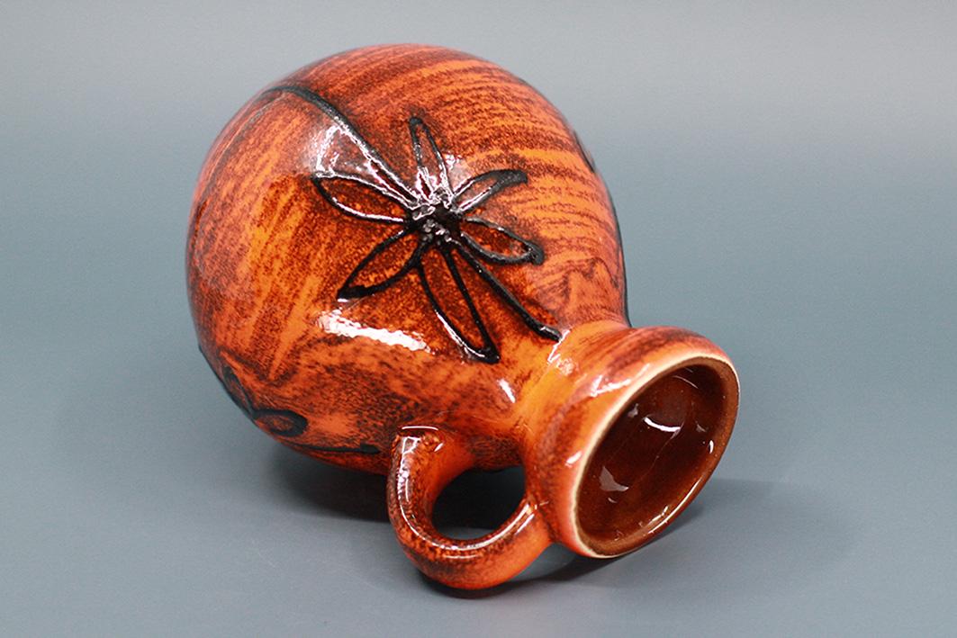 オレンジ陶器花瓶 花型装飾付き 1960年代の西ドイツ製、花のモチーフが描かれたオレンジ色の陶器の花瓶