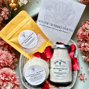 Rustic Retreat Bath Set  | Organic Artisan Bath Basket with Oat & Honey Milk Bomb, Rustic Bath Salts, Milk Bath Soak | 4 Natural Scents
