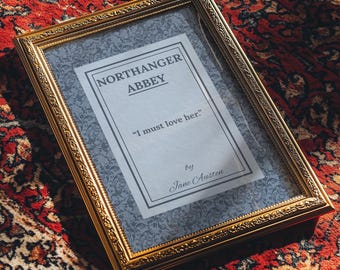 Lámina con la frase "Debo amarla" de Jane Austen - Decoración de la Abadía de Northanger (Descarga digital)