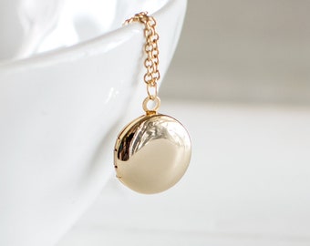 Small Round Locket Necklace, Simple Circle Locket, Minimalist Locket Charm, Mini Locket Gift. Handmade Jewellery UK.