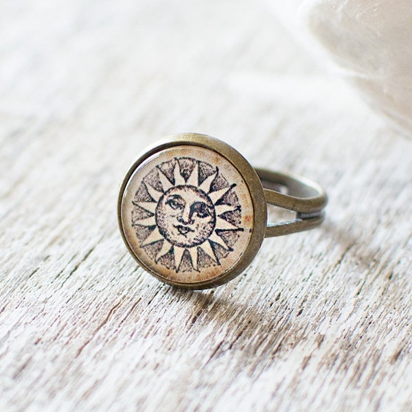 Sun Ring, Solstice Ring, Celestial Ring, Glass Dome Adjustable Ring. Medieval Pagan Ring. Druid Jewellery. Handmade Jewellery UK.