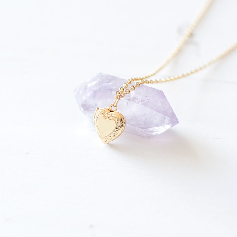 Tiny Gold Heart Locket Vintage Style Locket Necklace Etsy
