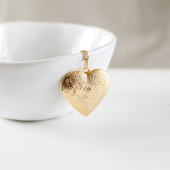 Floral Big Heart Necklace Floral Big Heart Necklace