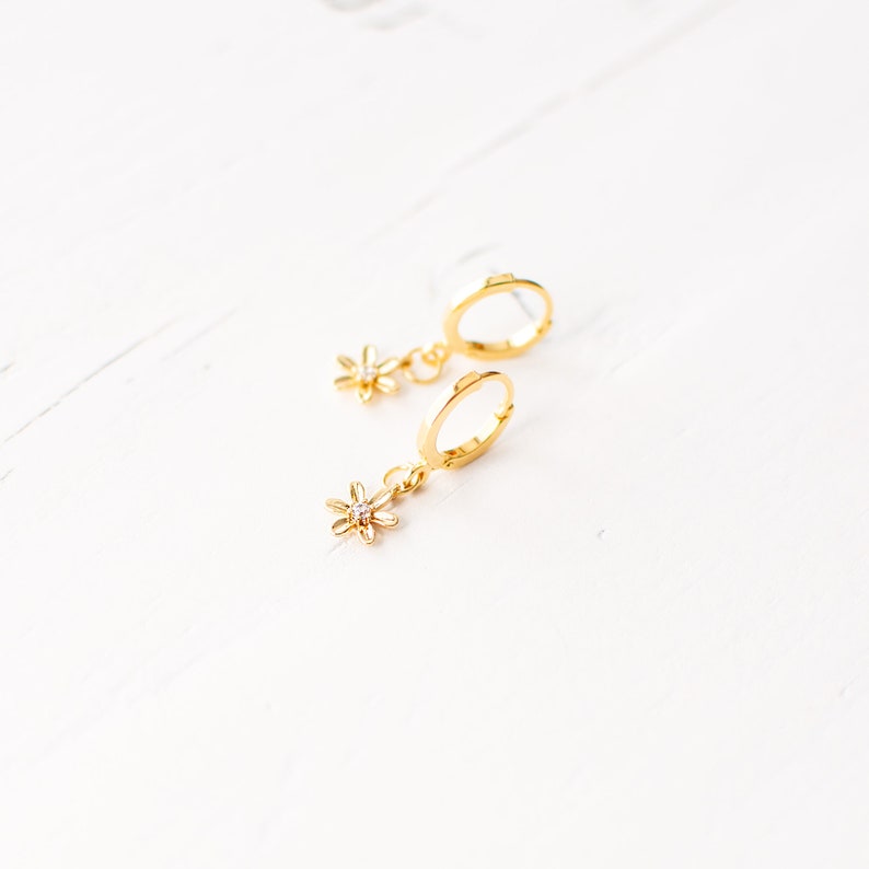 Gold Plated Daisy Earrings, Tiny Flower Hoop Earrings, Small Huggie Earrings, Dainty Floral Earrings, Elegant Botanical Earrings. image 3