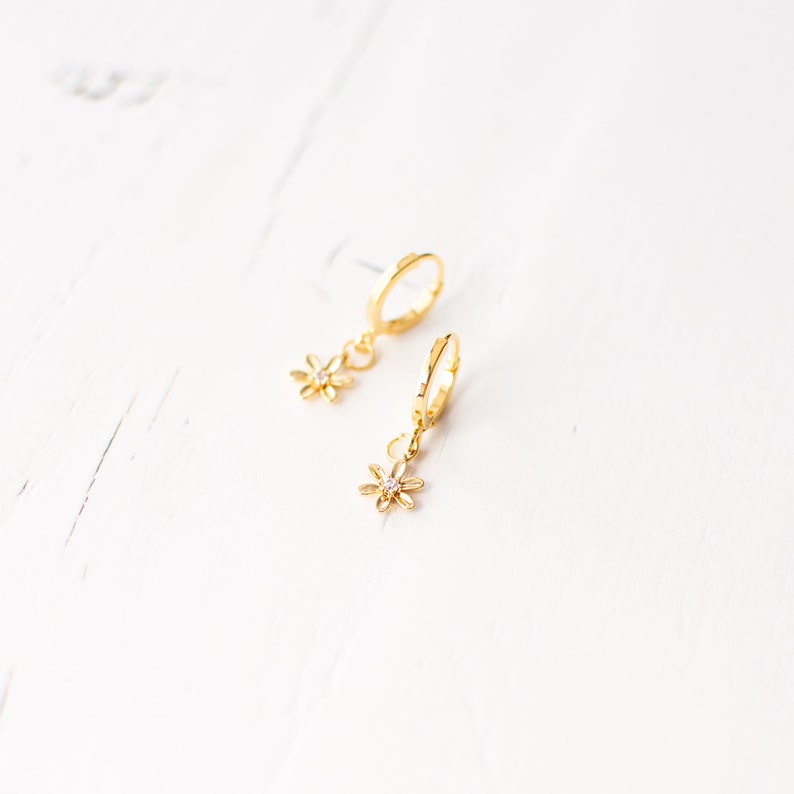 Gold Plated Daisy Earrings, Tiny Flower Hoop Earrings, Small Huggie Earrings, Dainty Floral Earrings, Elegant Botanical Earrings. image 4