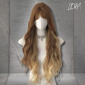 Wavy Ombre Brown to Blonde Long Wig For Women, Heat Resistant Synthetic Wig With Bangs, Natural Look Cosplay Party Wig, Daily Wig