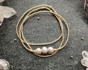 Grey Pearl and beaded rounds stretch bracelet- 2 mm seamless rounds - available in sterling silver or 14k gold filled