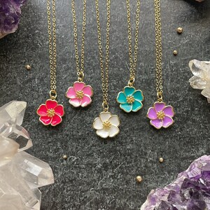 Valentina Charm Necklace (Butter/Hibiscus)