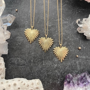 Fluted heart charm necklace - 14k gold filled