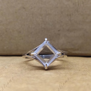East West princess Shape Portrait Cut Engagement Ring Solitaire Moissanite Diamond Wedding Ring for Women&#39;s in 18k Yellow Gold Antique Gifts