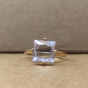 princess Shape Moissanite Ring Portrait Cut Diamond Engagement Ring Solitaire Wedding promise Ring for Women in 18k Yellow Gold Antique Gift