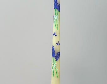 Handgeschilderde lavendel boeketkaars – paarse lavendel bloemen taps toelopende kaars – ontspannend woondecoratie cadeau