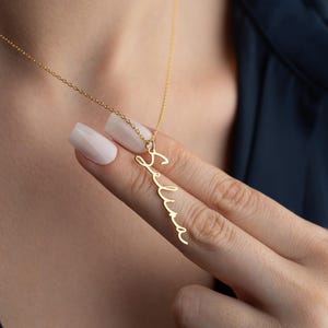 Gepersonaliseerde verticale handgeschreven naam zilveren ketting, gepersonaliseerde naamketting, aangepaste naamketting, gepersonaliseerd cadeau, cadeau voor haar