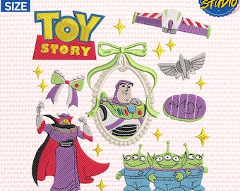 Diseño de bordado de lazo de espejo de dibujos animados, diseño de bordado de amigos de juguetes de moda, diseño de bordado de cumpleaños de niño y niña, viaje familiar