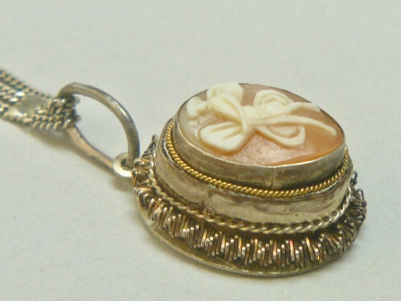 Fairy cameo on sterling chain, rose clasp - image 4