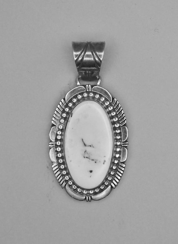 Dynamic Native American Navajo Black Onyx Sterling Silver Necklace Signed T. Skeets Dynamic Native American Navajo Black Onyx Sterling Silver Necklace Signed T. Skeets