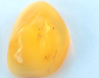 BALTIC AMBER- Freeform Cabochon #H - 1.83 g - Flat-back