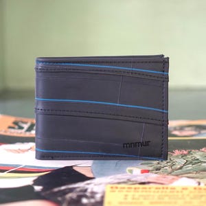 Upcycled Vegan Wallet – Handmade Men’s Card & Coin Holder from Bike Inner Tubes