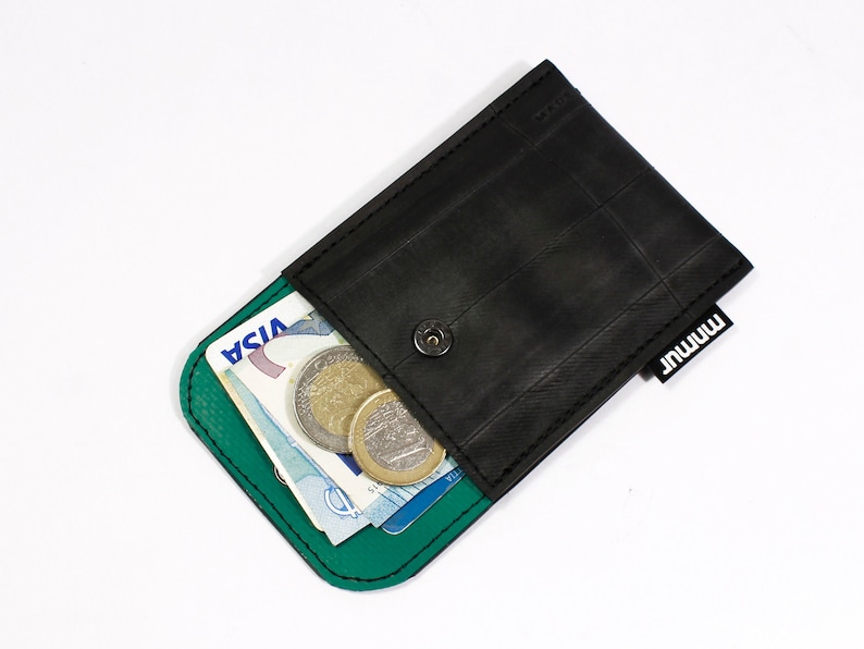 Small wallet made from recycled inner tubes. Handcrafted with care in Italy. image 7