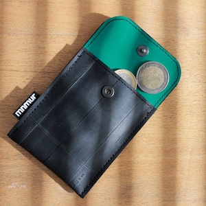 Small wallet made from recycled inner tubes. Handcrafted with care in Italy. image 2