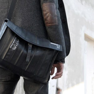 Bike inner tube shoulder bag // Fits up to 15" laptop // Work bag for men // Men's vegan bag