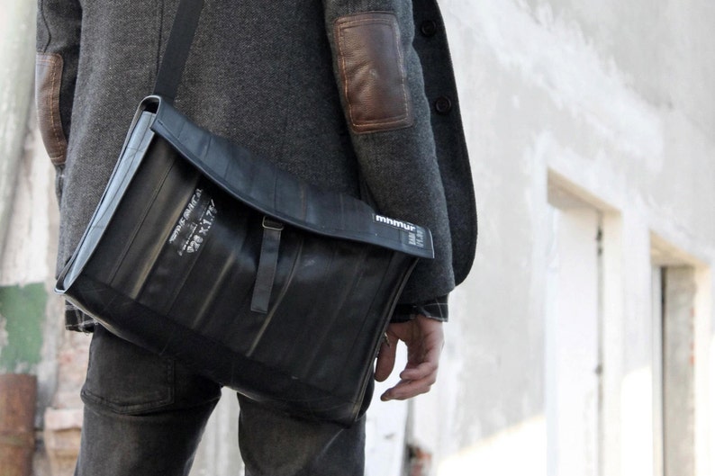 Bike inner tube shoulder bag Fits up to 15 laptop Work bag for men Men/'s vegan bag