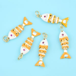18K Gold Plated White Orange Enamel Fish Charm 27x7mm, Articulated Moving Pendant, 1 Piece