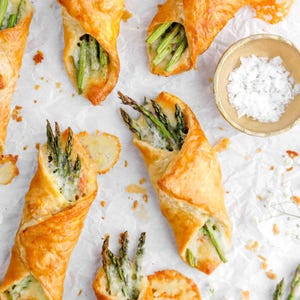 Asparagus Prosciutto and Brie Puff Pastry Bundles – Savory Appetizer Recipe – Digital Download