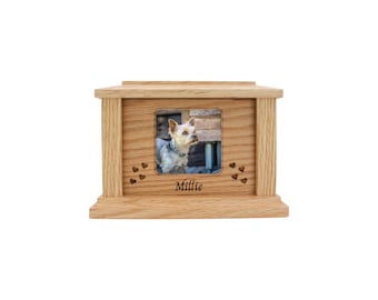 Oak Pet Urn | Engraved Wooden Ash Box for Dog & Cat | Handmade Memorial Keepsake