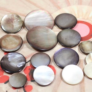 Carved Mother of Pearl Shell Buttons 15 Shank Type Vintage MOP Buttons
