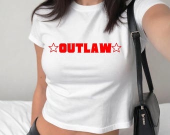 Red Outlaw Cowgirl Graphics png, shirt countrymeisje, cowgirl, western T-shirt, westernsublimatie, rodeoshirt dames, rodeosublimatie