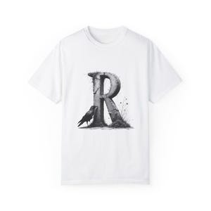 Comfy Raven House tee with house crest, ideal gift for HP fans. Perfect for Casting Spells or daily wear. Intelligence meets comfort.