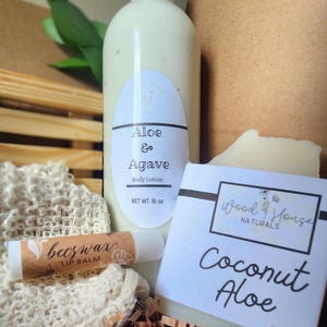 Organic Spa Day Gift Box: Aloe, Coconut Soap & Beeswax Lip Balm