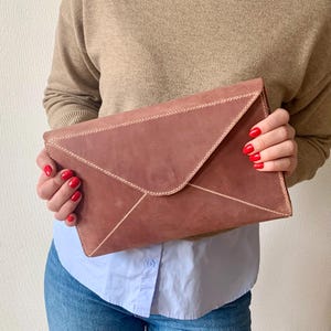 Handmade Brown Leather Envelope Clutch: Vegetable Tanned Crossbody Bag