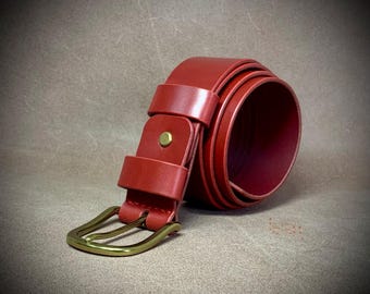 Red Suede Belt With Oval Buckle - Red Leather Belt for Women  display picture 3