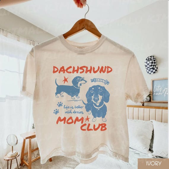 Retro Dachshund Mom Club Shirt: Comfort Colors Doxie Lovers Boxy Tee, Funny Wiener Dog Graphic Top