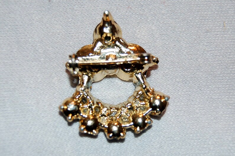 Vintage Old Jewelry Aurora Borealis Rhinestone Brooch
