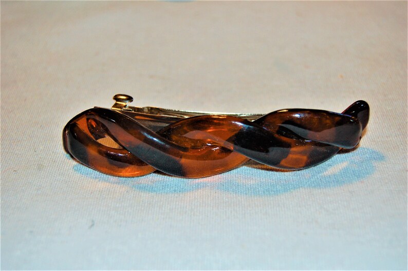 Vintage old jewelry Faux Tortoise Shell Barrette Hair Clip