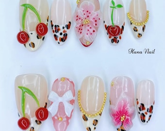 Cherry Leopard Drücken Sie auf die Nägel | Niedliche 3D Schleife & Blumen Nail Art | Mittel Almond Nägel | Animal Print Sommer Nägel | Handgefertigtes Künstliches Nagel Set